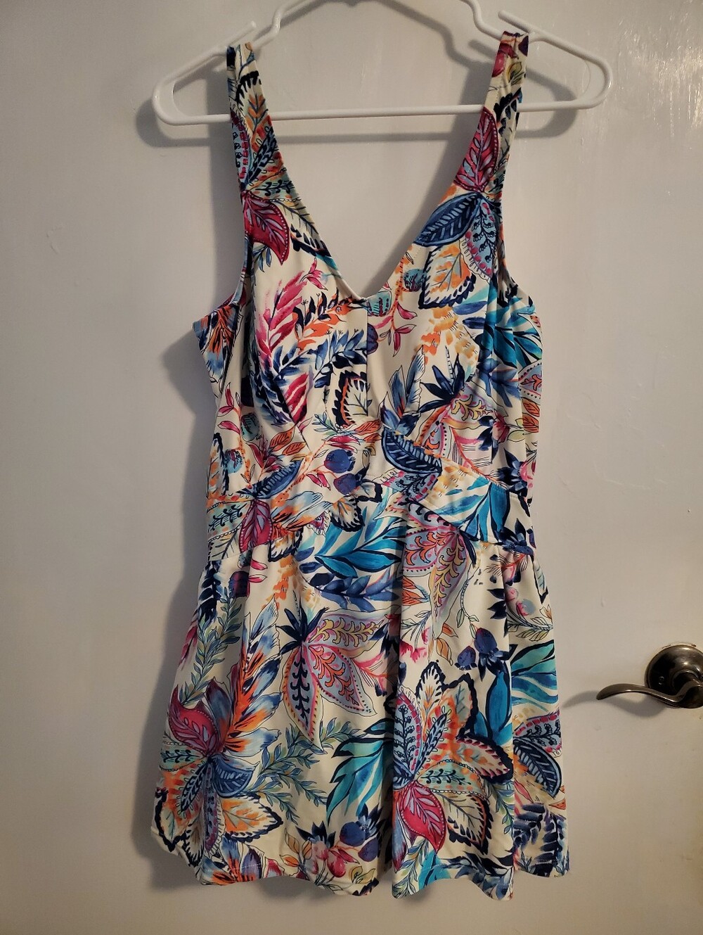 Swim Dress - White Floral V-Neck